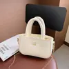 Primavera de 2026 Nova Bolsa de Mão Brilhante Estilo Princesa Alta Qualidade Moda Bolsa de Ombro Transversal para Meninas Transfronteiriça