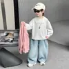 Conjunto de Roupa de Três Peças para Meninos Primavera e Outono Estilo Coreano Fresco Moderno Casual Roupa Infantil Comércio Exterior
