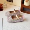 Sapatos de Princesa para Meninas 2026 Modelo Novo de Primavera Sapatos de Cristal Infantis para Meninas Sapatos de Couro com Solado Macio para Combinar com Vestidos Estilo Primavera