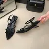 Elegantes Sandalias de Cuña con Tira Fina Estilo Francés, Zapatos de Hada, Nuevo Estilo Vacaciones de Verano 2026, Adecuados para Combinar con Vestidos, Zapatos Romanos de Punta