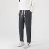 Pantalones casuales para hombre para el trayecto de verano, pantalones rectos holgados, pantalones versátiles de moda estilo Hong Kong, fluidos, corte ceñido