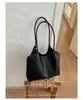 Bolsa de palha tecida texturizada para mulheres, bolsa de ombro grande capacidade para o dia a dia, nova bolsa de mão simples casual 2026, moderna
