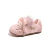 Zapatillas de entrenamiento alemanas para niños, nuevo estilo primavera y otoño 2026 con cierre de velcro, unisex, antideslizantes, de suela blanda, zapatos casuales, zapatos para caminar para bebé niña