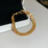 Pulseira Pingente Quadrado de Pérola Banhada a Ouro 18K Real Estilo Palácio Retro Pulseira de Temperamento Luxo Leve Sensação de Alto Padrão Joia para Mãos