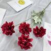 Serie de Boda Flor de Crisantemo Simulada Flor Falsa Pared de Fondo para Salón de Bodas Material de Flor de Seda Decoración de Pared de Flores Flor Falsa Hecha a Mano Venta al por Mayor