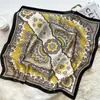 Pañuelo Retro Estampado Europeo y Americano 70cm Pañuelo de Seda Delgado Chal Protector Solar Primavera y Verano Pañuelo Decorativo Pañuelo Cuadrado para Mujer