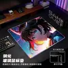 Alfombrilla de ratón de cristal micrograbado bidimensional para e-Sports, Alfombrilla de cristal resistente a las manchas de alta gama para juegos de anime y uso en oficina