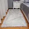 Alfombra Blanca Larga de Felpa para Sala de Estar Mesa de Café Felpudo Engrosado Dormitorio Mesita de Noche Simple Imitación Lana Celebridad de Internet Gris