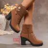 Botas de Comércio Exterior Tamanho Grande para Uso Externo Inverno 2025 Novo Estilo Britânico com Strass Boca de Lã Bico Redondo Salto Grosso Botas