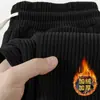 Calça de moletom de veludo cotelê com forro de fleece transfronteiriça, nova calça reta versátil da moda, calça casual solta de inverno estilo coreano para homens