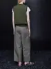 Cardigan Colete Tricotado Gola V Verde Militar Momemt para Mulheres Nova Coleção Primavera e Outono 2025 Estilo Fashion e Preguiçoso