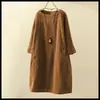 Outono e Inverno Novo Vestido de Veludo Cotelê Retro Cor Sólida Vestido Solto Roupa Feminina Plus Size para Meninas Cheinhas