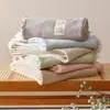 Manta Refrescante de Linho Tencel Classe A de Verão com Borlas, Manta de Sofá, Manta Fina de Toalha para Sesta com Ar Condicionado de Verão
