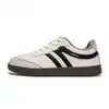 Sapatos Masculinos de Bico Largo Transfronteiriços Sapatos de Treino Alemães Retrô Sapatos da Moda Leves para Casal Versáteis Casuais Sapatos de Skate Superfície de Couro Sapatos Esportivos