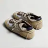 Textura de couro de boi~Estilo old money couro macio retrô sapatilhas sapatos de treino alemães feminino color blocking casual esportivo sapatos Forrest Gump