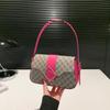 Bolso de hombro bajo el brazo, sencillo y moderno, pequeño, cuadrado, estilo occidental, 2024. Hermoso bolso cruzado informal para mujer.