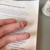 Pendientes de Clip Retro Coreanos, Pendientes de Diseño Nicho, Pendientes Brillantes en Forma de Diamante de Circonita de Imitación para Mujer, Versátiles y Elegantes, Pendientes de Lujo Ligero