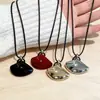 Collar de Metal de Diseño Novedoso Nube Negra de Moda Cadena de Suéter Retro Europea y Americana de Gama Alta Estilo Trendy Ins para Pareja