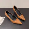 Zapatos Blancos de Tacón Alto con Punta Fina, Estilo Francés, Aspecto de Hada, Elegantes, para Mujer, Nuevo Modelo 2026, Tacones de Cuña para Viajar al Trabajo y el Trabajo