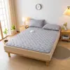 Colchão Matelassê de Soja Classe A para Maternidade e Bebê, Modelo para Todas as Estações, Colchonete Macio Fino de Algodão, Colchão Antiderrapante para Uso Doméstico e de Dormitório 4