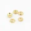Flor de seis pétalas de liga de 6mm porta-miçangas pétala arruela espaçadora diy acessórios de joalheria feitos à mão material de capa de flor miçangada