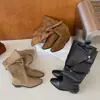 Botas Largas Retro de Piel Ante con Tacón Grueso y Punta Cuadrada para Mujer 2026 Nuevo Otoño Invierno Botas de Moda Versátiles con Hebilla Botas Arrugadas