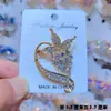 Broche de Mariposa Hueca con Diamantes AB Iridiscentes para Mujer, Pin de Mariposa de Diamantes Lujoso a Todo Color para Trajes y Abrigos, Broche Elegante y Lujoso