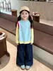Conjunto de Roupa de Outono para Meninas 2026 Novo Modelo Crianças Único e Bonito Top de Outono, Conjunto de Duas Peças Xadrez de Alta Qualidade para Crianças Mais Velhas