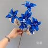 Lirio de doble pétalo de 6 cabezas, simulación de boda, arte floral, diseño de escena de boda, guía de camino de flores de seda, fila de flores, decoración alta, flor falsa