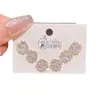 2025 Nuevo Estilo Caliente Exquisitos Pendientes Pequeños de Flor y Circonita Set de Tres Pares Estilo de Lujo Accesible para Mujer Set de Seis Pares de Pendientes
