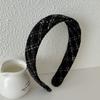 Diadema de Punto Vintage con un Diseño a Cuadros de Moda, Sensación de Alta Gama, Versátil para Estilos Japoneses y Coreanos, Adecuada para Salir, Accesorio para el Cabello