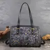 Producto Nuevo de Comercio Exterior 2026: Bolsa Boston Grande de Gran Capacidad para Madres de Mediana Edad, Bolso de Hombro/Axila Bordado a Mano para Mujer
