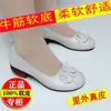 Sapatilhas slip-on de bico redondo para primavera e verão, sapatos elegantes para mães, sapatos femininos de salto baixo, solas macias, sapatos tipo mocassim confortáveis e antiderrapantes, transfronteiriços