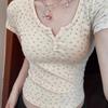 Top de manga corta con cuello en U y botones, que muestra la clavícula, para mujeres petite, juvenil y dulce, estilo princesa moderno, Verano 2026