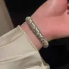 Pulseira Redonda de Aço Titânio Totalmente Cravejada em Diamante Estilo Francês, Pulseira Simples e Fashion de Luxo Leve, Senso de Design, Joia Versátil e Única para Públicos de Nicho