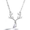 Collar Simple de Alce Estilo Coreano para Mujer Estilo Mori Personalizado con Incrustaciones de Diamantes Gotas de Agua Pequeña Cadena Clavícula de Astas Colgante de Navidad Cadena de Collar