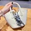Cachorro Robô Mecânico Transformável Divertido Modelo Arma Chaveiro Pingente Criativo Móvel Chaveiro de Bolsa Pequeno Ornamento