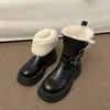 Nuevas Botas Cortas Gruesas de Otoño Invierno Botas Martin Diseño de Suela Gruesa para Mujer Botas de Nieve Zapatos de Algodón de Media Caña para Exteriores Cálidos con Felpa