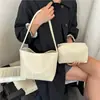 Bolsa de mão única com padrão trançado retrô para mulheres, nova coleção de outono 2026, requintada e moderna, perfeita para o dia a dia, bolsa de ombro e bolsa de ombro tipo balde