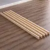 Mesita de noche de madera maciza Madera 1.8 metros 1.5 Esqueleto de filas de abeto chino Viga de cama de material cuadrado Barra transversal Soporte de placa de cama Quilla