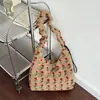 Bolsa de Navidad para Mujer Color Contrastante Casual Pelo de Cordero Bolso Cruzado Tipo Cubo Versátil Estilo Coreano Bolso de Hombro Relajado