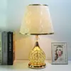 Lámpara de Mesita de Noche para Dormitorio Lámpara Estilo Europeo Lámpara Estilo Americano Lujo Cálido Simple Moderno de Moda Luz de Cristal Lujo Lámpara de Escritorio de Lujo