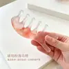 Sensação Popular da InternetPente Massageador Multifuncional Rosa para Couro Cabeludo para Terapia Capilar, Estimulação de Meridianos, Raspagem Facial, Ocular e Nasal