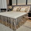 Saia de cama acolchoada de veludo estilo coreano, cor sólida, estilo europeu, renda espessada, capa de cama, veludo cristal, simmons, capa de cama antiderrapante