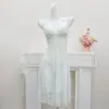 Camisón de encaje estilo puro deseo francés de alta gama para mujer, estilo fino con copas en el pecho, pijama largo sexy transparente