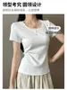 Camiseta Blanca Edición Pura Hombro Normal Cuello Redondo Manga Corta Mujer Verano 2026 Delgada Nuevo Estilo Top Base Adelgazante