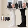 Novas leggings de algodão tricotado de outono para crianças, meias-calças finas com listras verticais e padrão de estrelas, calças da moda estilo coreano