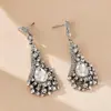 Brincos de Agulha Prateada Transfronteiriços Europeus e Americanos com Design de Gota D'água Cravejada de Diamantes, Estilo Corte Vintage, Luxo Leve, Moda de Alta Qualidade, Brincos Versáteis