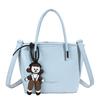 Bolso Pequeño de Mano con Diseño de Nicho para Mujer 2025 Verano Nuevo Bolso Cubo de Moda Bolso de Hombro de Alto Gama Estilo Extranjero