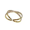 Pulsera de Diamante Cuadrado de Tres Capas con Apertura Cruzada Lujo Ligero Pulsera de Gama Alta Moda Personalizada Temperamento Joyería de Mano Creativa para Mujeres